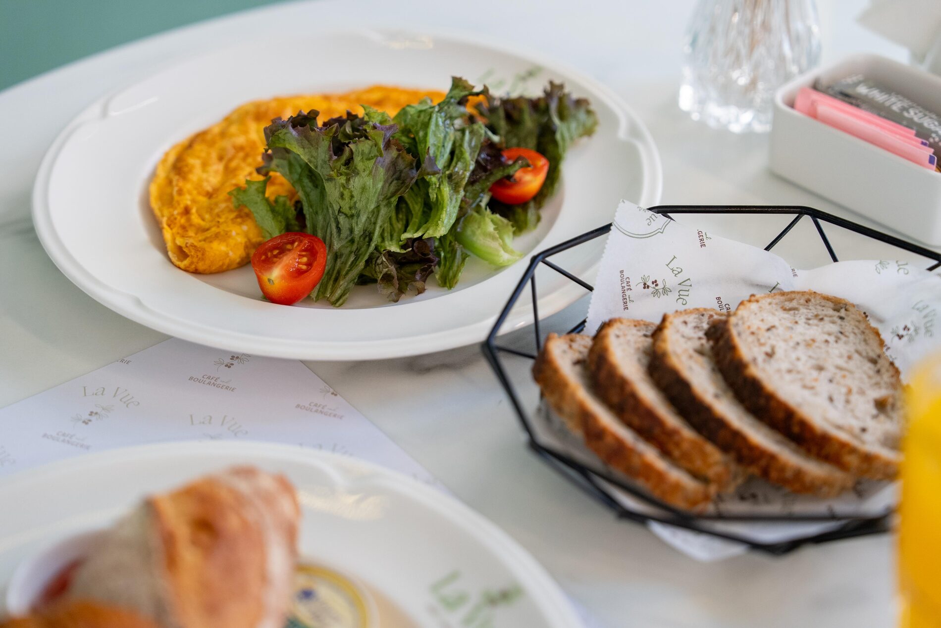 La Vue Café & Boulangerie - UAE